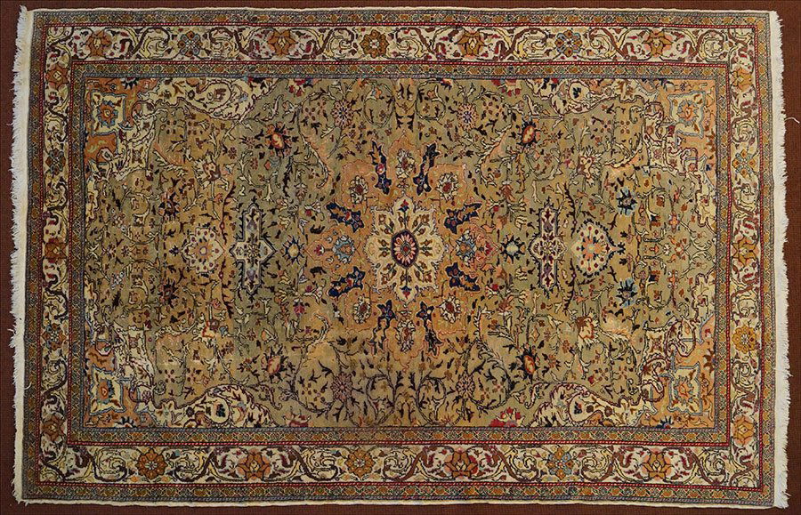 A Hand Woven Wool Rug. (1 of 5)