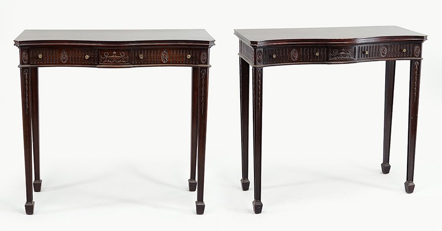 A Pair of Hepplewhite Style Mahogany Console Tables. (1 of 1)