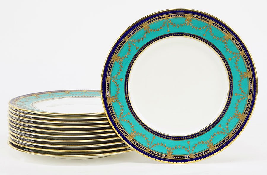 A Set of Eleven Coalport Porcelain Plates. (1 of 1)