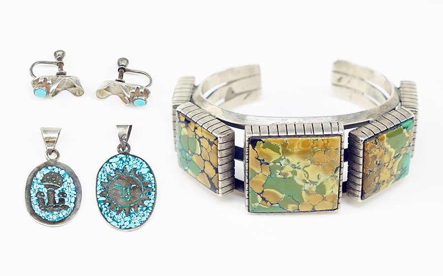 A Turquoise And Sterling Silver Cuff Bracelet. (1 of 1)