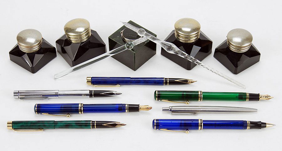 Four Sheaffer Foutain Pens. (1 of 1)