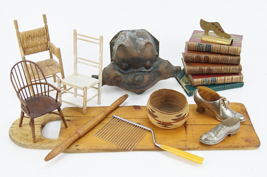 A Collection of Decorative Articles. (1 of 1)