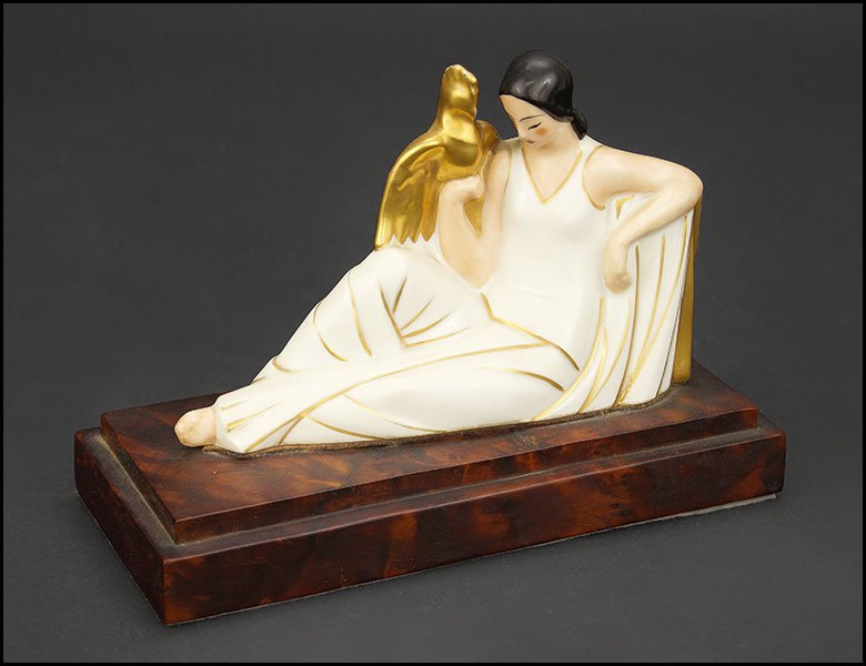 An Argilor Perfume Lamp. (1 of 5)