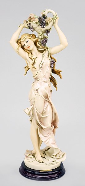 A Giuseppe Armani Figure, 'Lilacs and Roses'. (1 of 1)