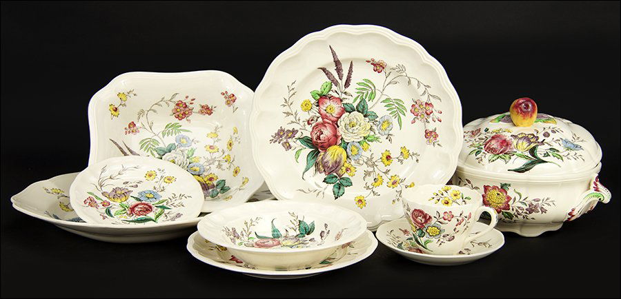 A Copeland Spode Dinner Service in the Gainsborough (1 of 1)
