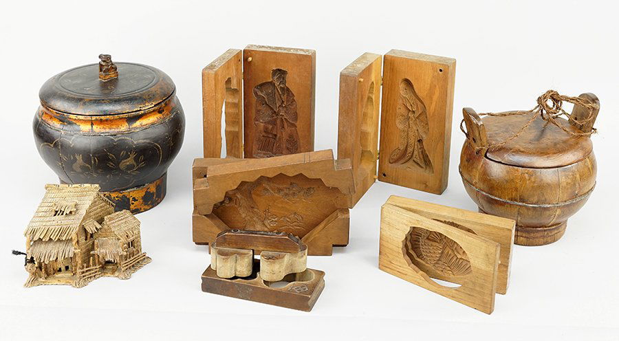 A Group of Late 19th / Early 20th Century Chinese (1 of 1)