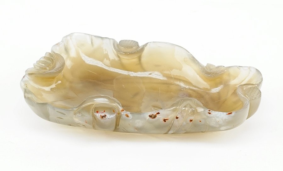 A Chinese Carved Agate Brush Washer. (1 of 1)
