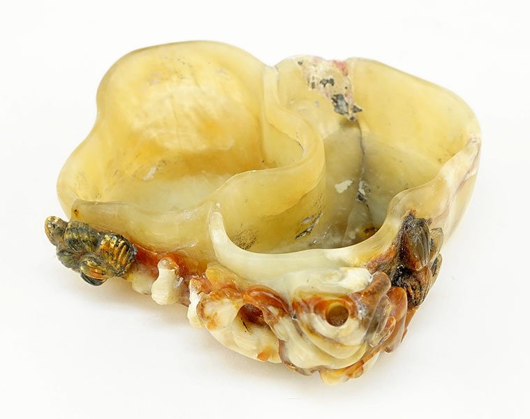A Chinese Carved Yellow Jade Brush Washer. (1 of 1)