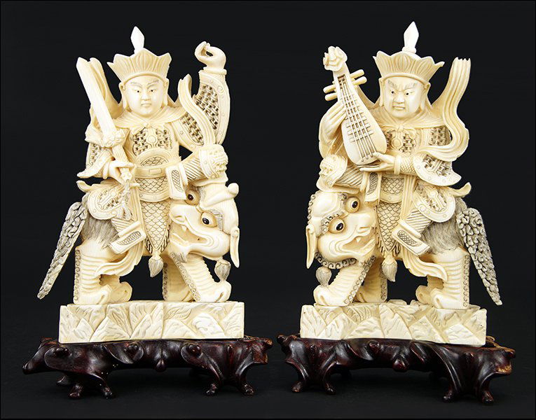 Two Chinese Carved Ivory Figures. (1 of 2)