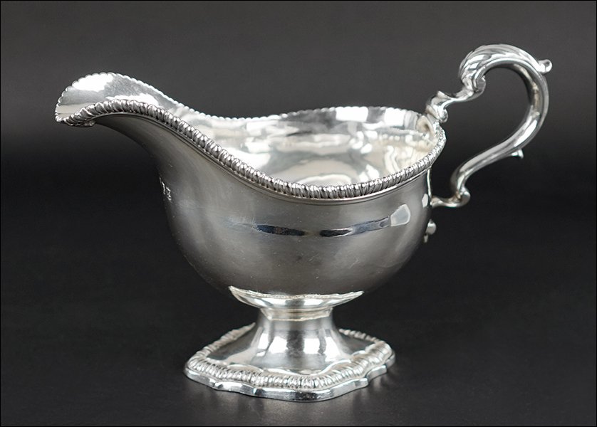 A George III Silver Sauce Boat. (1 of 2)