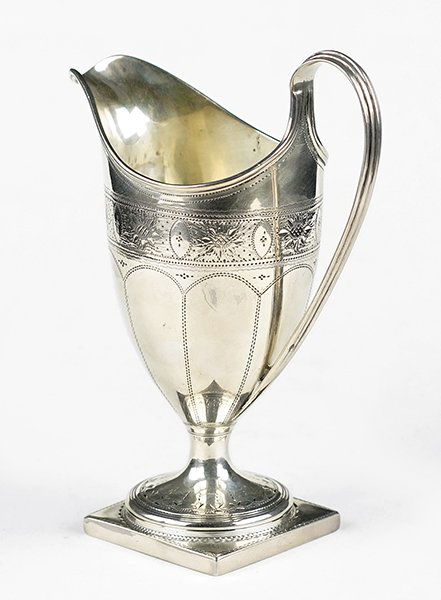 A George III Silver Creamer. (1 of 1)