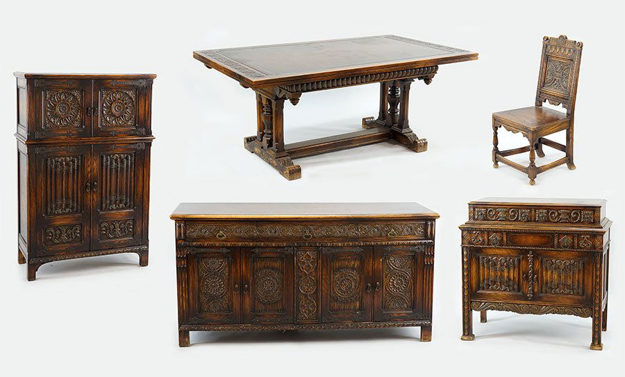 A Carved Oak Dining Suite. (1 of 10)