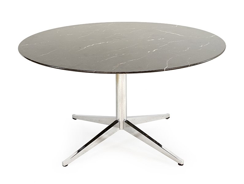 A Florence Knoll Dining Table. (1 of 1)