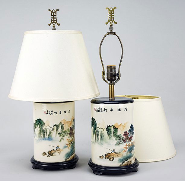 A Pair of Chinese Porcelain Table Lamps.: A Pair of Chinese Porcelain Table Lamps. Frederick Cooper, Chicago Porcelain: 9"