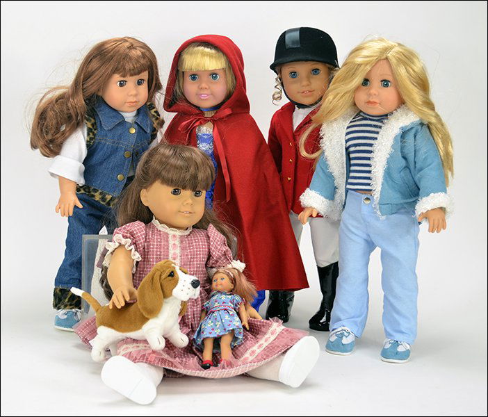 Group of American Girl Dolls. (1 of 1)