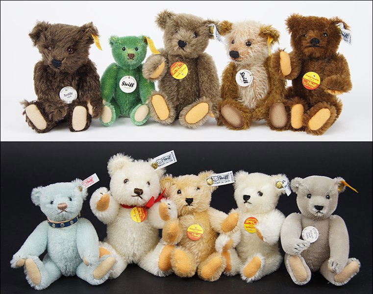 Group of Steiff Miniature Plush Bears. (1 of 1)