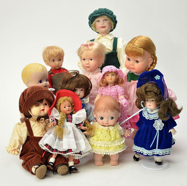 Group of Contemporary Dolls. (1 of 3)
