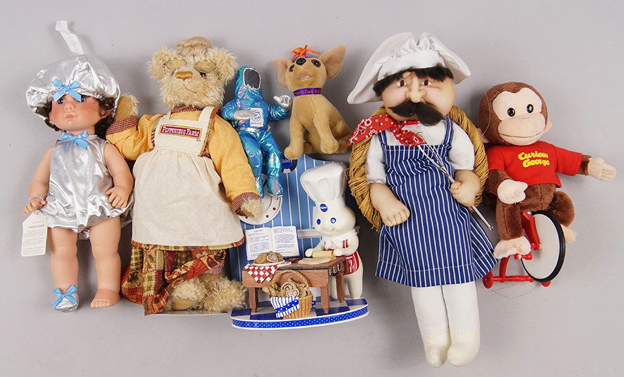 Group of Advertising Plush Bears and Animals. (1 of 1)