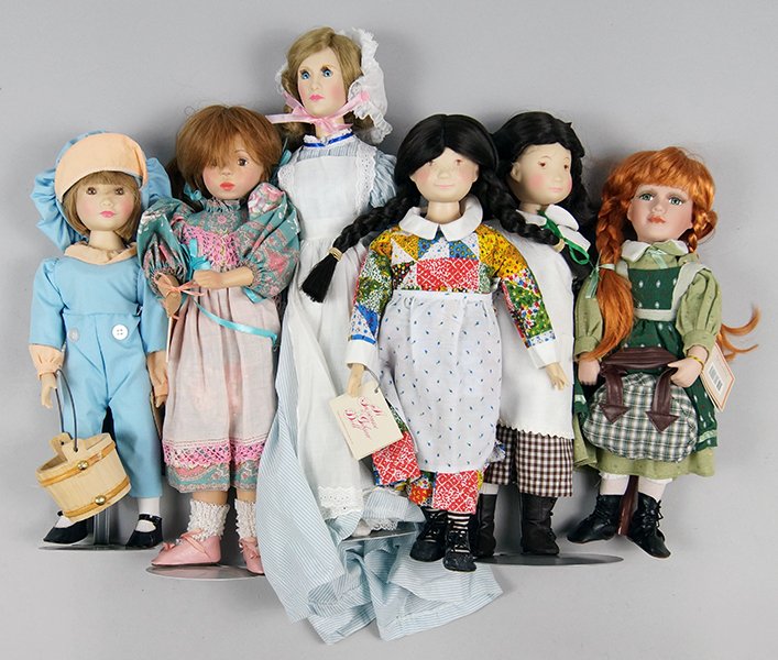 Group of Contemporary Dolls.: Group of Contemporary Dolls. Consisting of Suzanne Gibson, Janci, twenty dolls Height: 14" to 20"