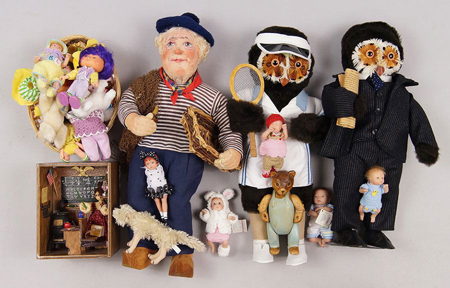Group of Miscellaneous Dolls and Toys. (1 of 2)
