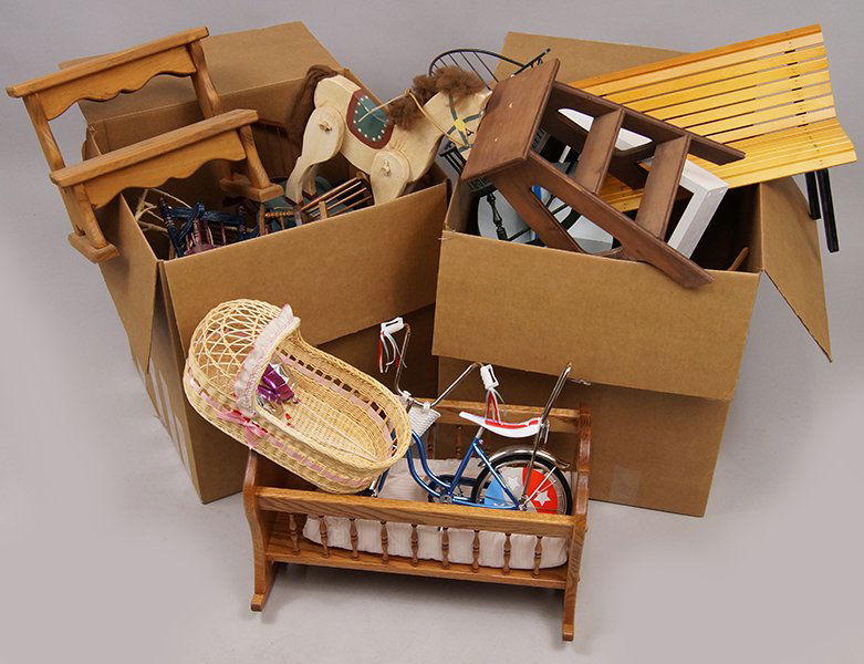 Group of Doll Display Furniture. (1 of 1)