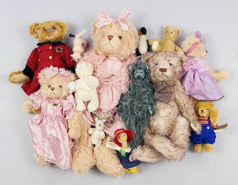 Group of Plush Teddy Bears. (1 of 1)