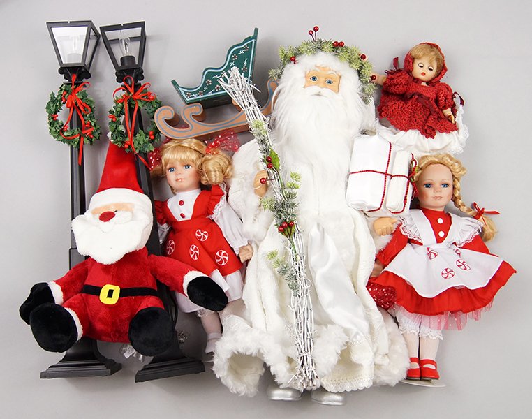 Group of Christmas Dolls and Decorations.: Group of Christmas Dolls and Decorations. Consisting of dolls, Santa, lights, sleighs and other items