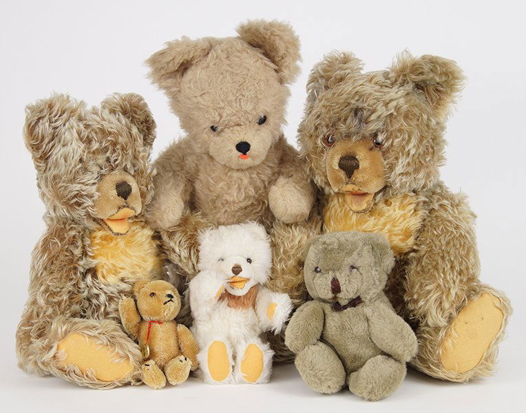 Group of Six Vintage Mohair Plush Bears. (1 of 1)