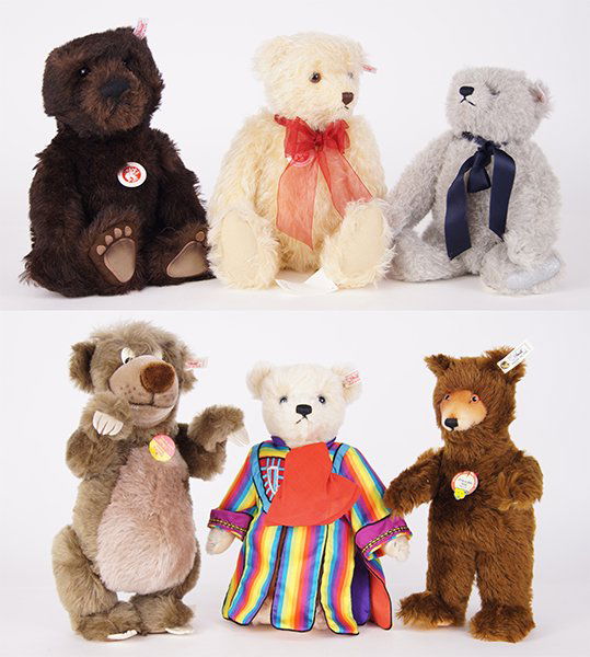Group of Steiff Plush Bears. (1 of 1)