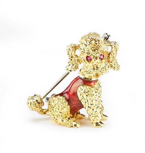 An 18 Karat Yellow Gold Poodle Brooch. (1 of 1)