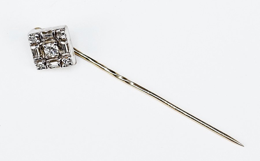 A Diamond Stick Pin. (1 of 1)