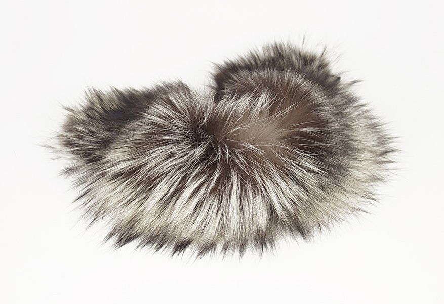 A Prada Silver Fox Fur Collar. (1 of 1)