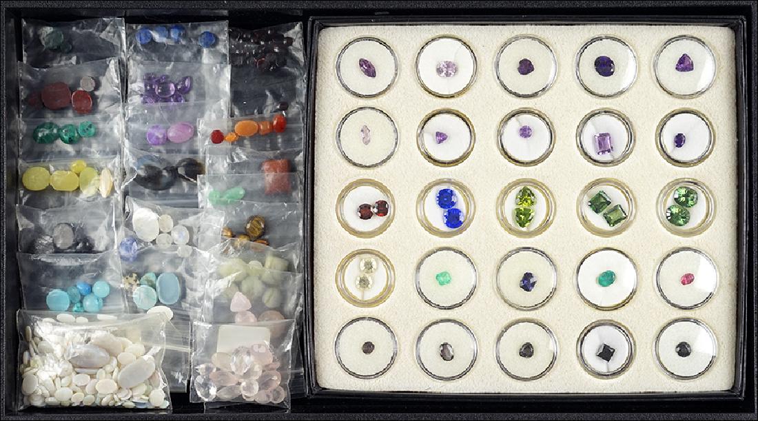 A Collection of Loose Gemstones. (1 of 1)