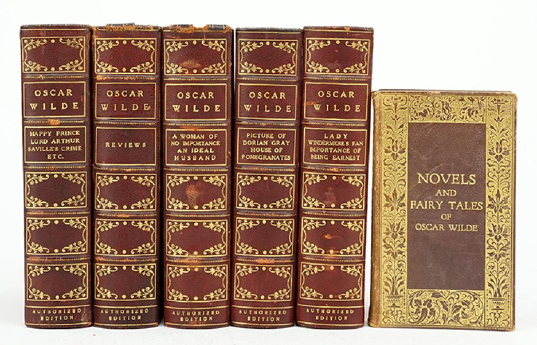 Novels and Fairy Tales of Oscar Wilde.: Novels and Fairy Tales of Oscar Wilde. New York: Cosmopolitan Book Corporation, 1915. Softcover. Together with ten volumes of 'The Works of Oscar Wilde' edited by Robert Ross, New York: Bigelow, Brown
