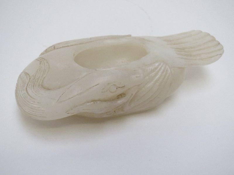 Pale hardstone brush washer modelled as a duck 13cm L: Pale hardstone brush washer modelled as a duck 13cm L