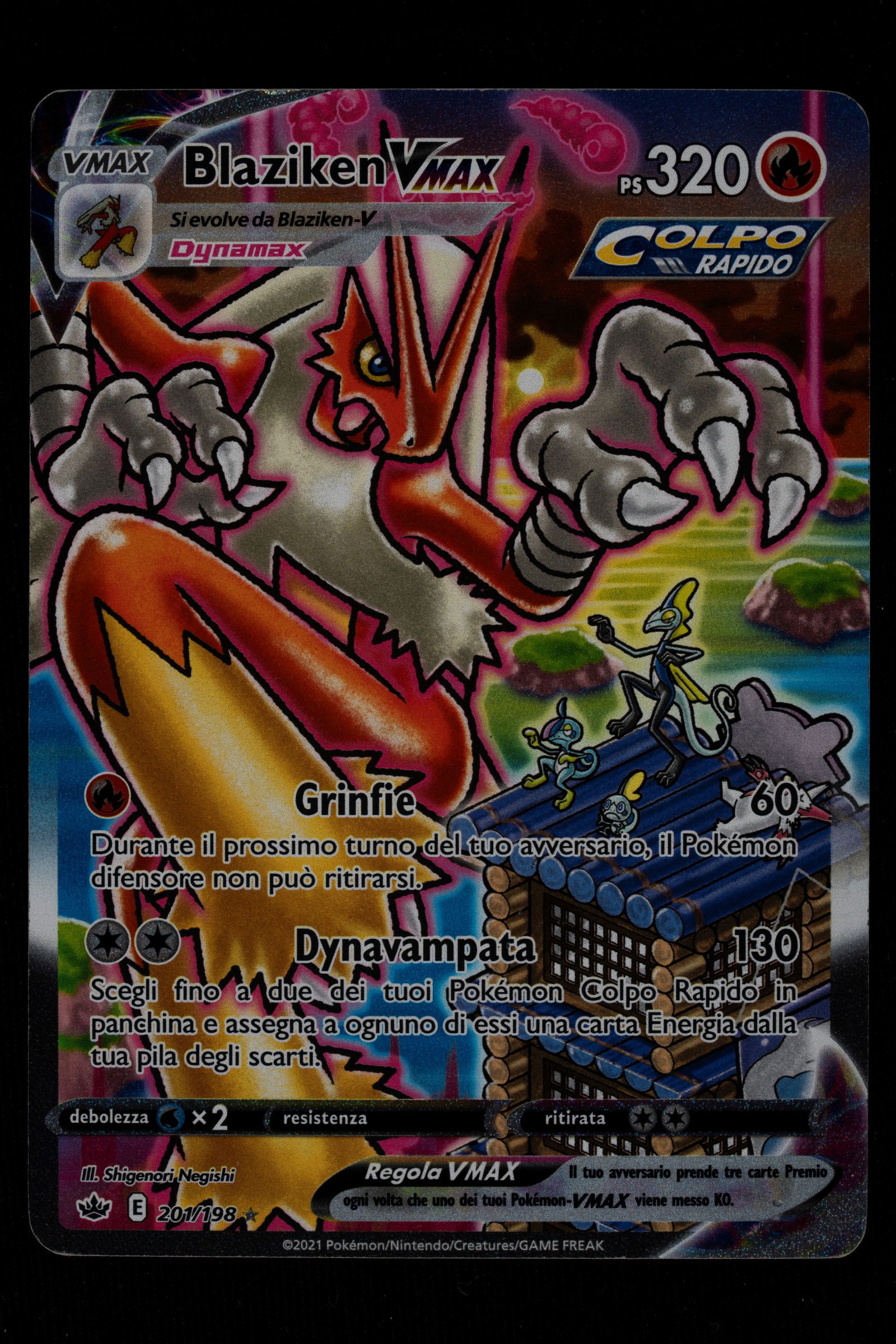 Pokémon - Blaziken V Max Ice Kingdom Italian - RAW (LP): Blaziken VMAX (CRE 201/198) from the Frozen Kingdom expansion is an absolute masterpiece of the modern era, created by artist Shigenori Itani. This Special Illustration Rare version is renowned for it