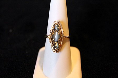 Natural Alexandrite 14kt Ring GIA $14,250.00: Lady's Alexandrite 14kt Ring, Rare Natural Cabochon Cut Cats Eyes Approx twt 2.68cts, Color Change green to purple, Clarity Cats Eye Approx twt 2.03 cts, Approx weight of the ring 4.80 gram 14kt solid