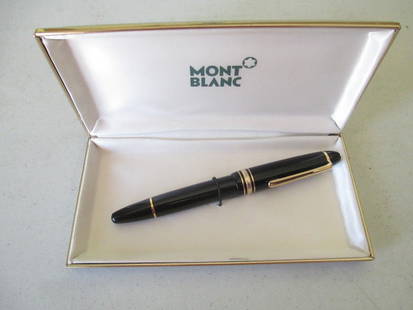 Mont Blanc 14K Gold Nib Fountain Pen: Mont Blanc 14K Gold Nib Fountain Pen