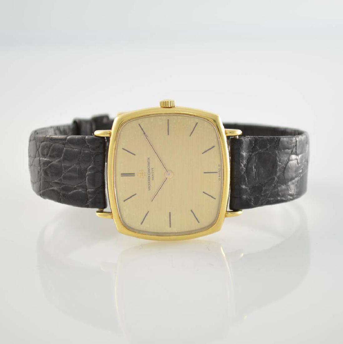 VACHERON CONSTANTIN 18k yellow gold gents wristwatch: VACHERON CONSTANTIN 18k yellow gold gents wristwatch, Switzerland around 1975, manual winding, reference 39203, two-piece construction, snap on case back, gilded dial with raised hour-indexes, rhodium