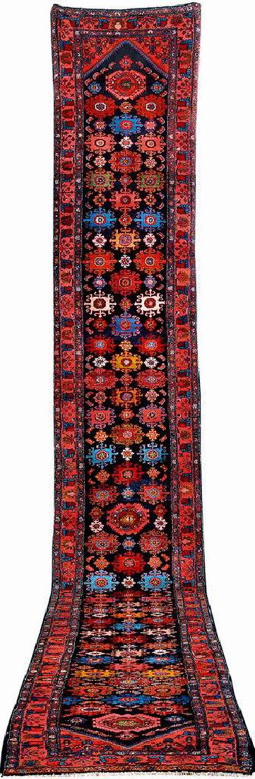 Large Lilian 'Runner', (1 of 8)