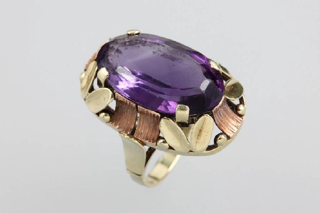 14 kt gold ring with amethyst (1 of 1)