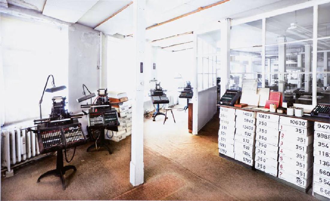 Candida Höfer, born 1944, Printery J. J. Augustin: Candida Höfer, born 1944, Printery J. J. Augustin Glückstadt (Zwiebelfische), complete edition: photography, book, box, signed, numbered, dated 2009, approx 36x50 cm