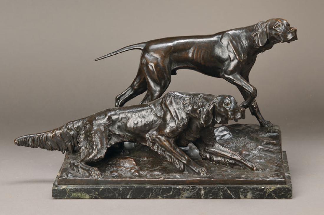 Fritz Diller: Fritz Diller, 1875 Gerthausen - 1946 Munich, two hunting hounds, bronze sculpture, black marble pedestal, light veined and slightly chipped, Sculpture undamaged, aeruginous, minor traces of age, 27 x