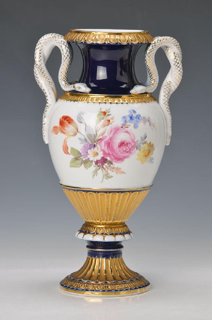 double handle vase (1 of 1)