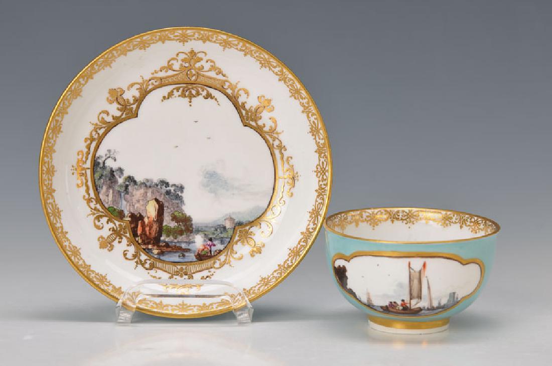 beaker with saucer (1 of 1)