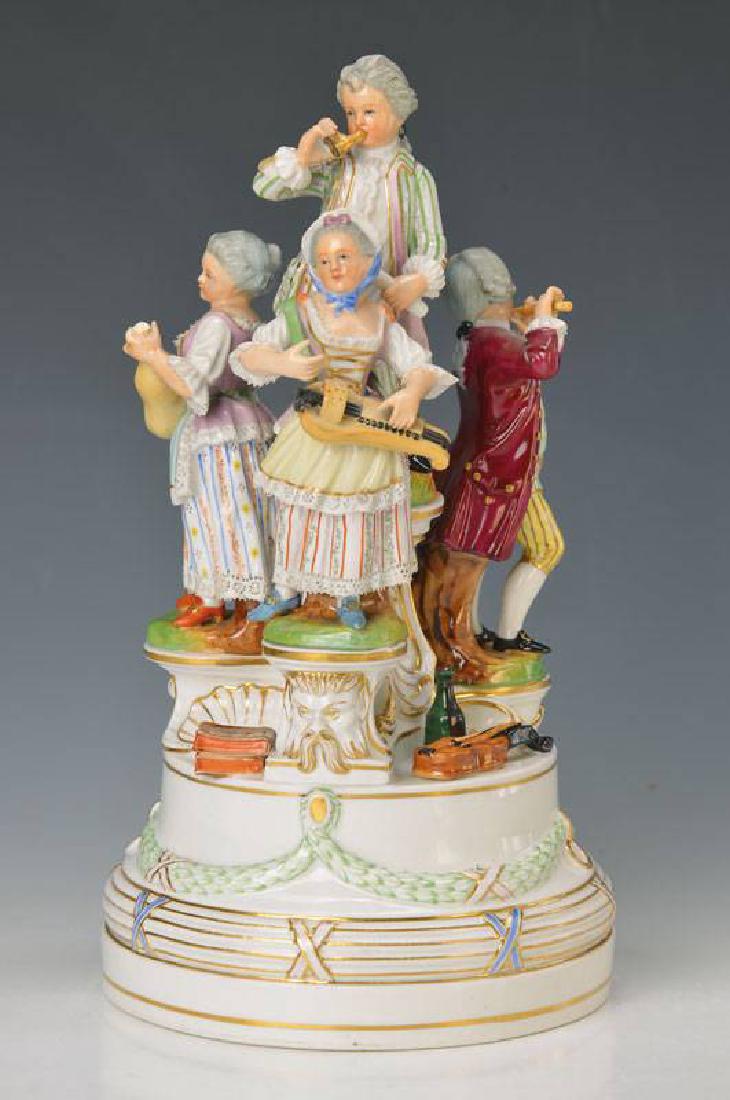 Large porcelain group (1 of 1)