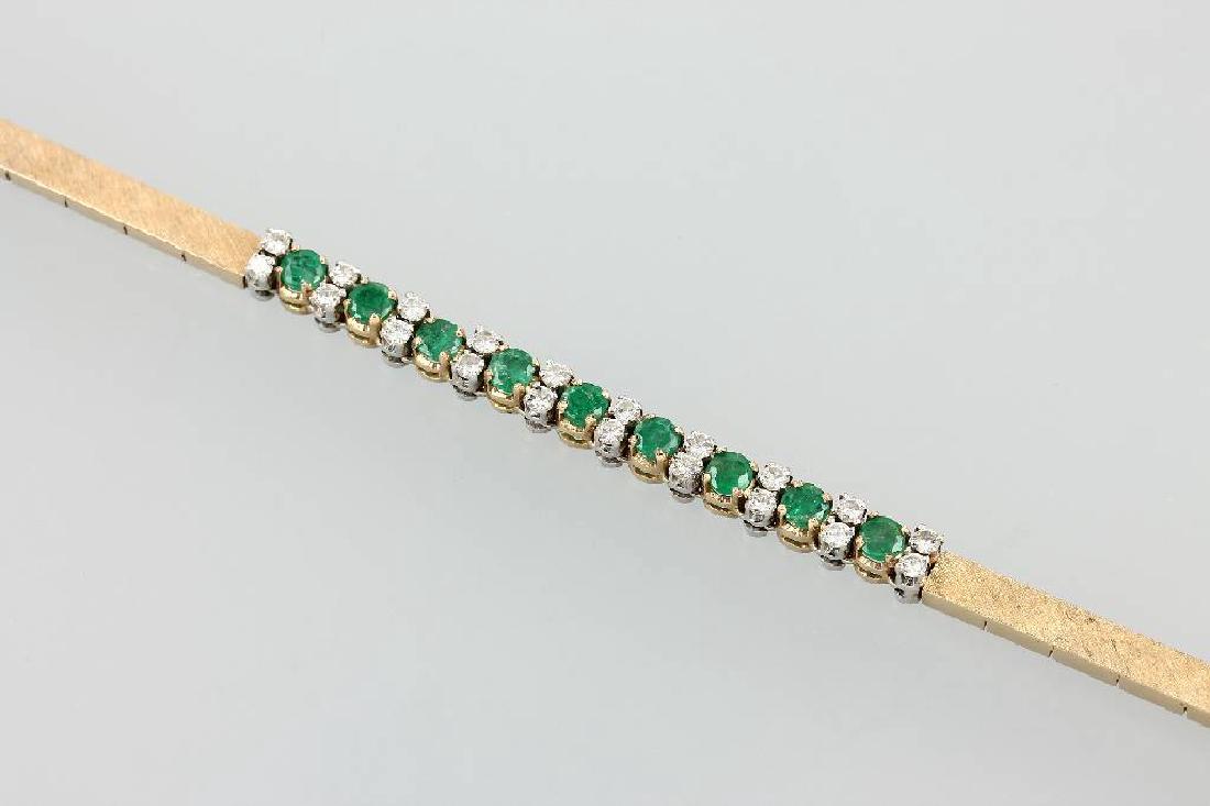 14 kt gold bracelet with brilliants and emeralds (1 of 1)