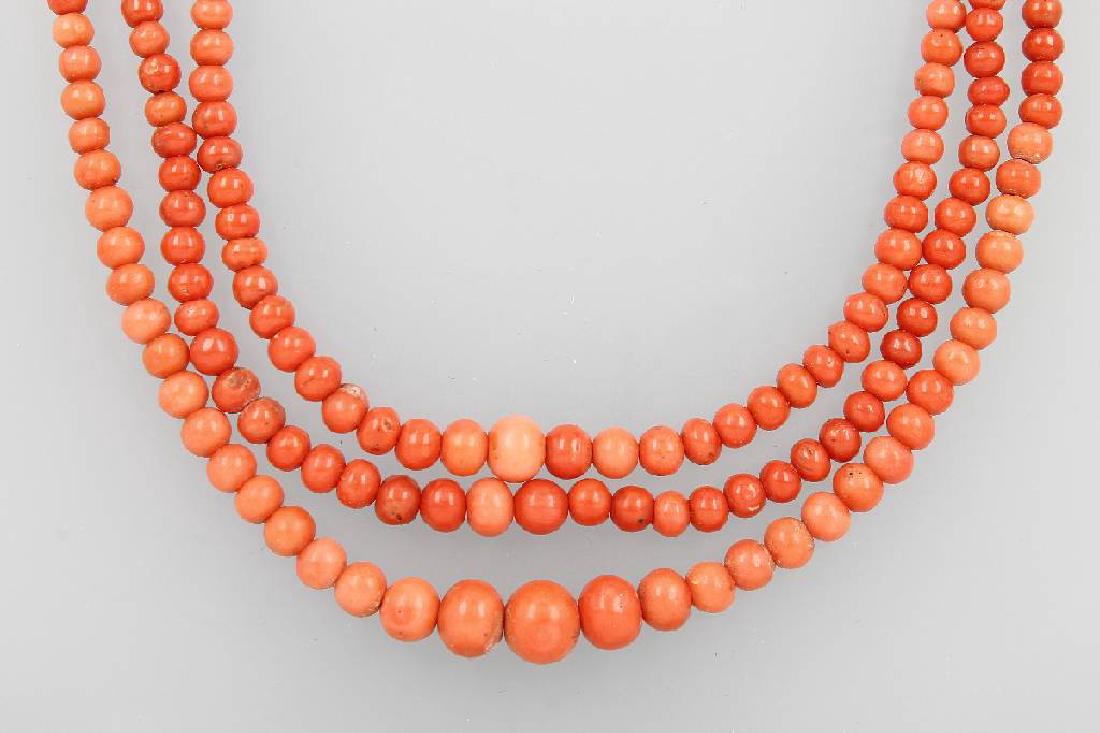 3-row necklace with coral, Italy approx. 1890/1900s (1 of 1)