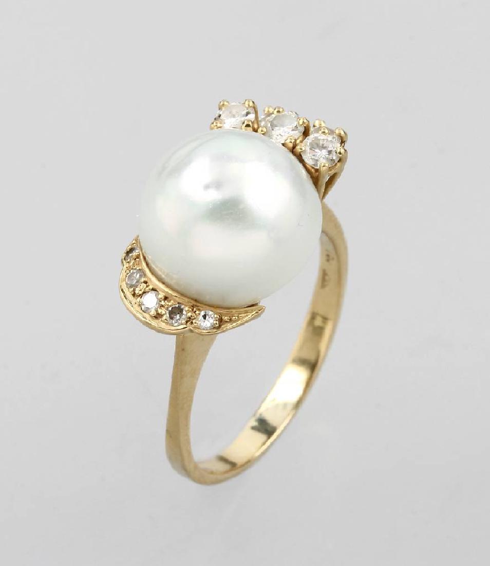 18 kt gold ring with cultured south seas pearl and (1 of 1)