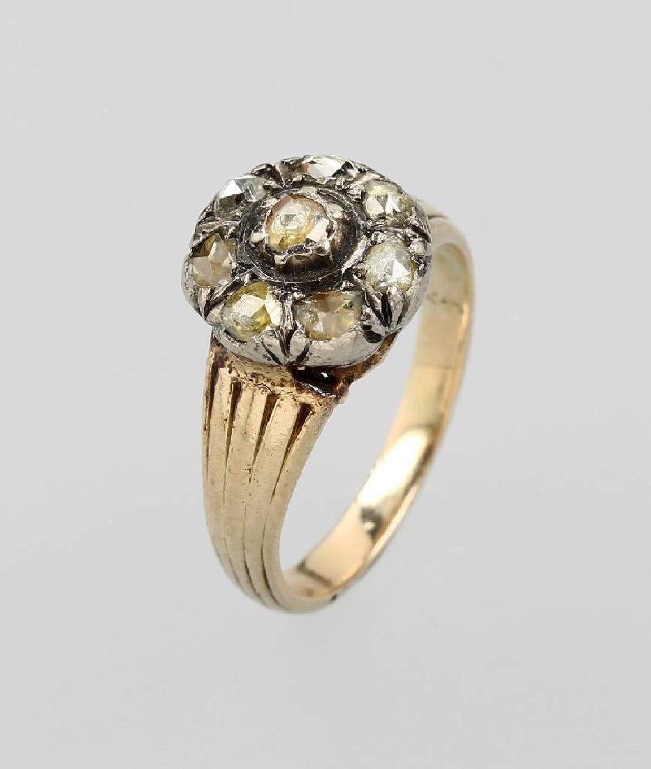 18 kt gold blossom ring with diamonds (1 of 1)